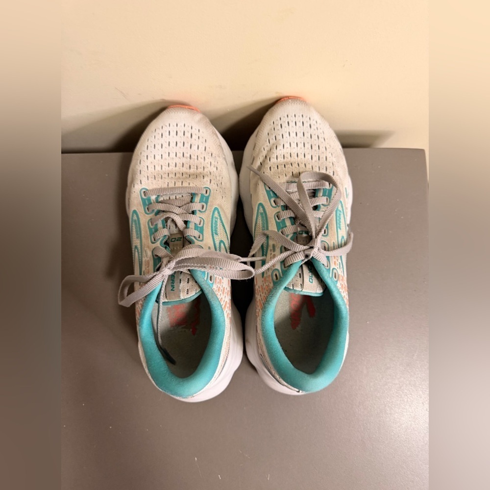 Women’s Brooks Glycerin Running Athletic Shoes - Picture 5 of 7